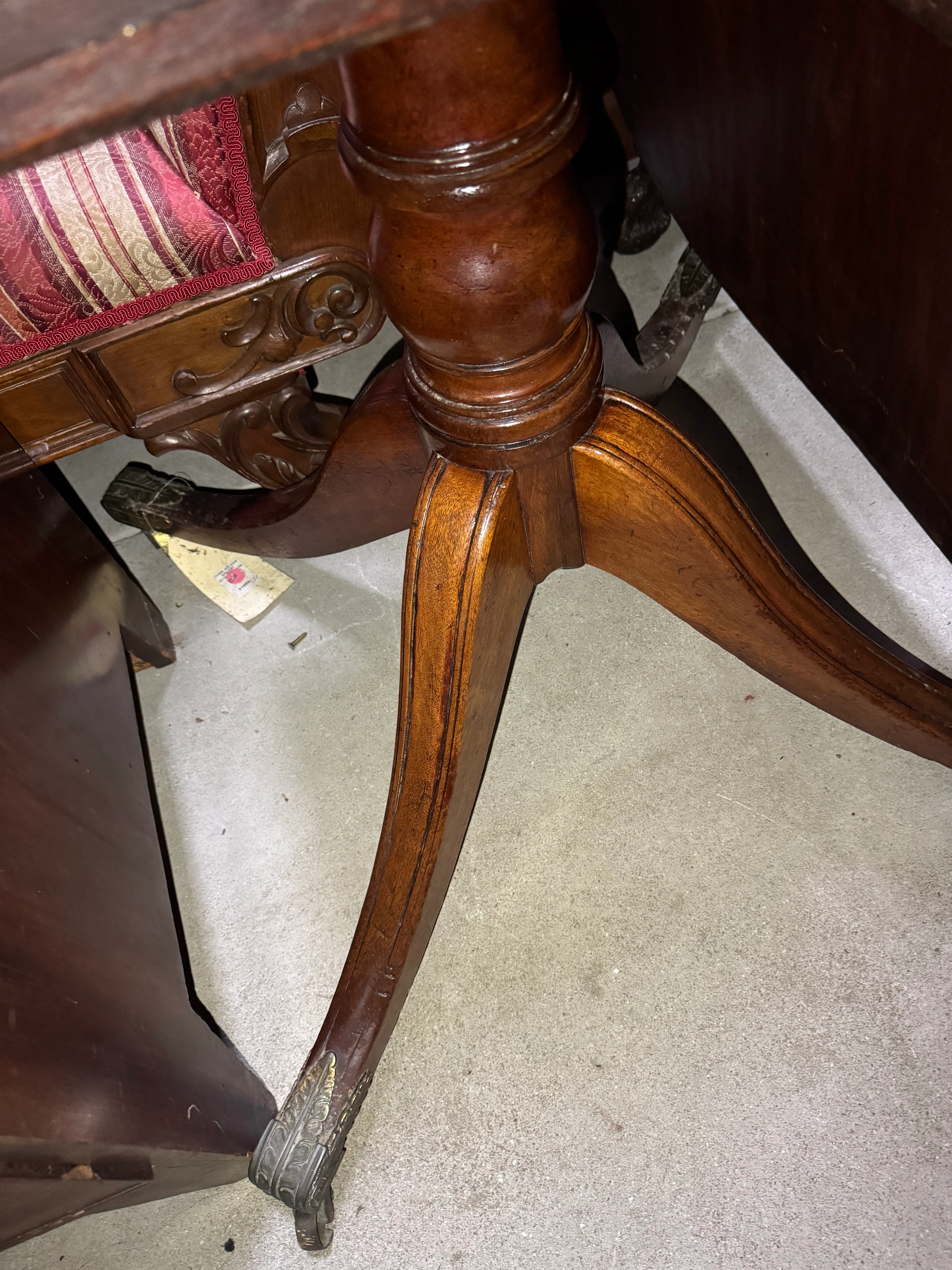 AF1-120: ANTIQUE EARLY 19TH CENTURY REGENCY MAHOGANY BREAKFAST TABLE - Image 4