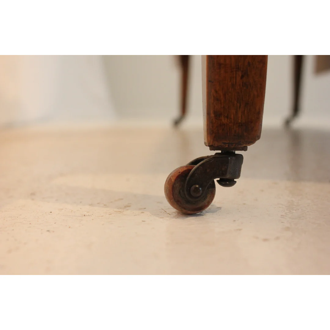 AF1-245: Antique Early 19th Century American Federal Mahogany Drop-Leaf Table on Casters - Image 6