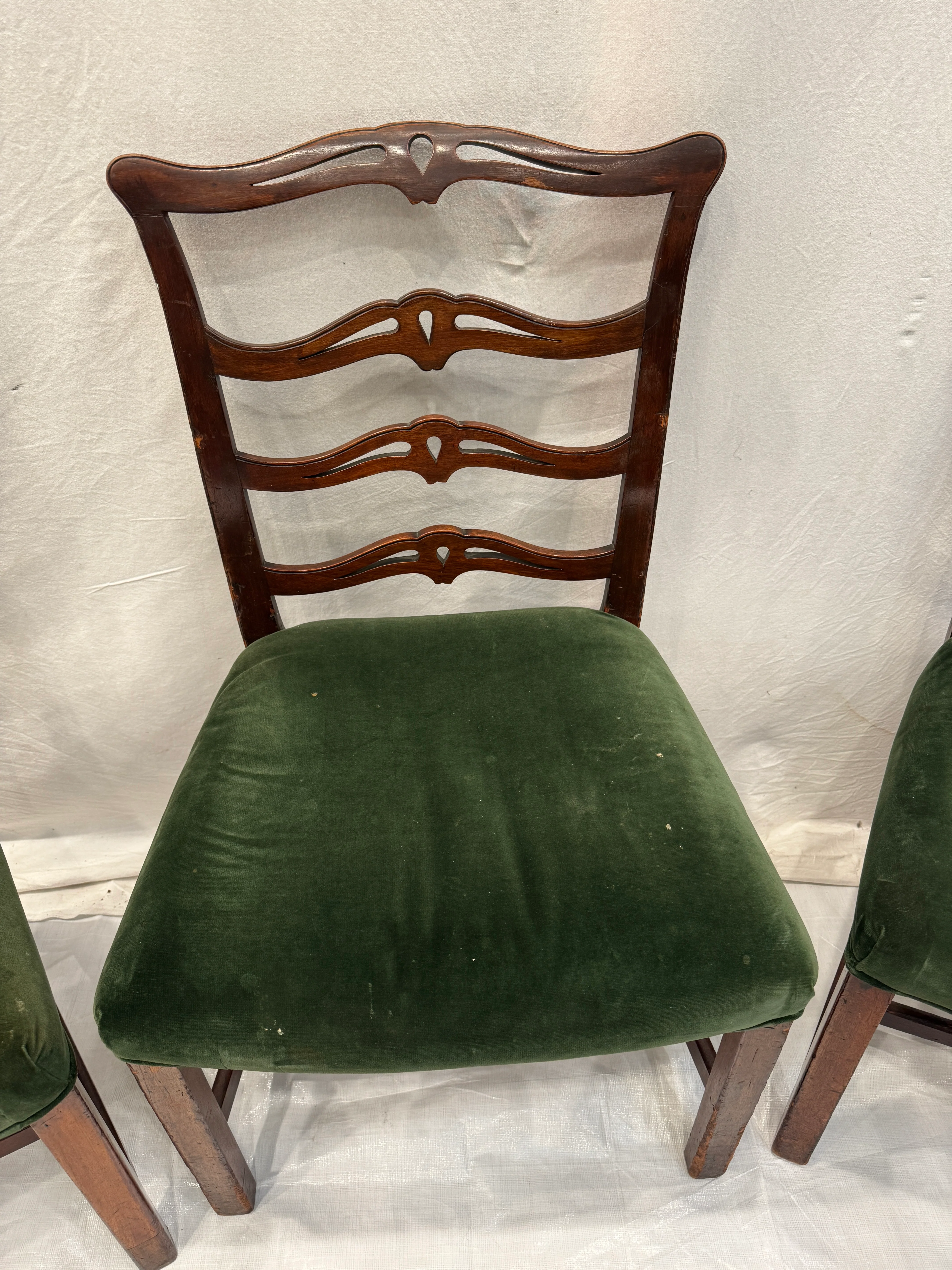 AF2-610: Antique Set of 4 American Federal Mahogany Ladder-Back Side Chairs Early 19th Century - Image 5