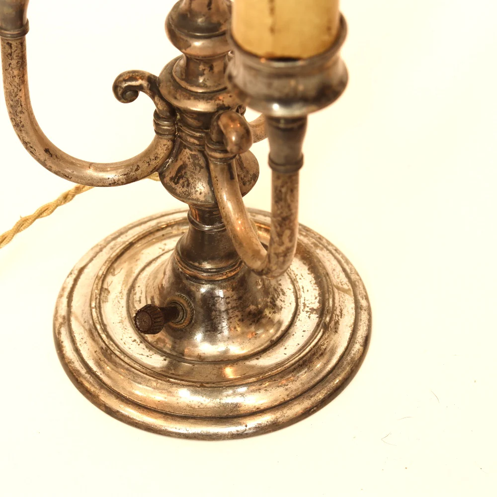 AL2-034: Antique Art Nouveau Chunk Glass Leaded Shade on Pairpont Silverplate Lamp Base - Image 12