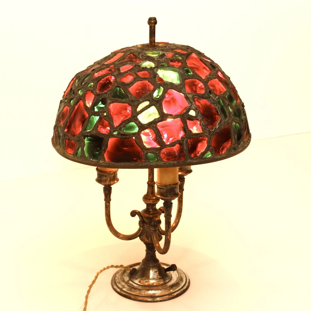 AL2-034: Antique Art Nouveau Chunk Glass Leaded Shade on Pairpont Silverplate Lamp Base - Image 3