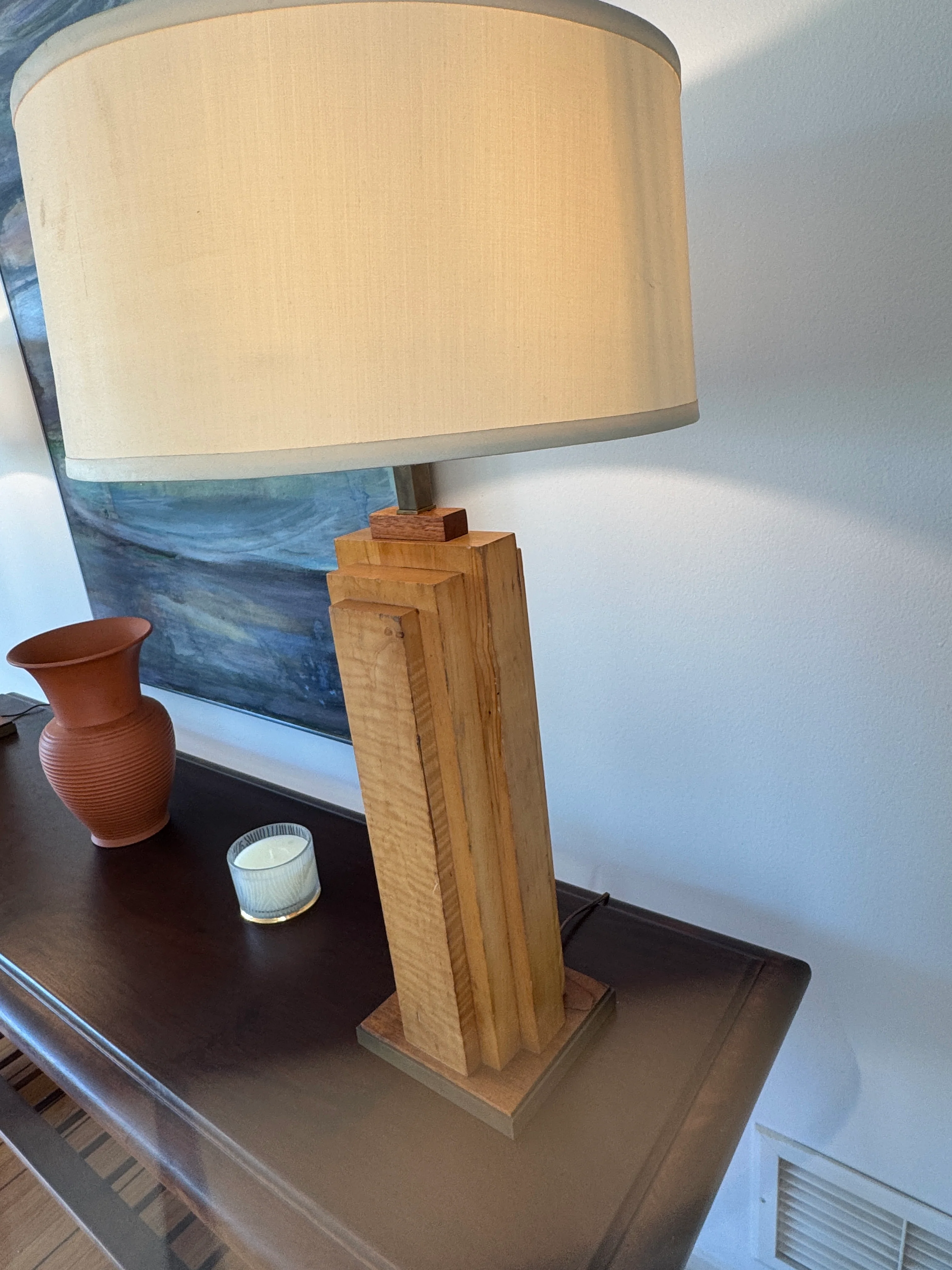 AL2-039: Antique Mid Century Modern Wood Skyscraper Art Deco Pair Table Lamps Circa 1940's - Image 5