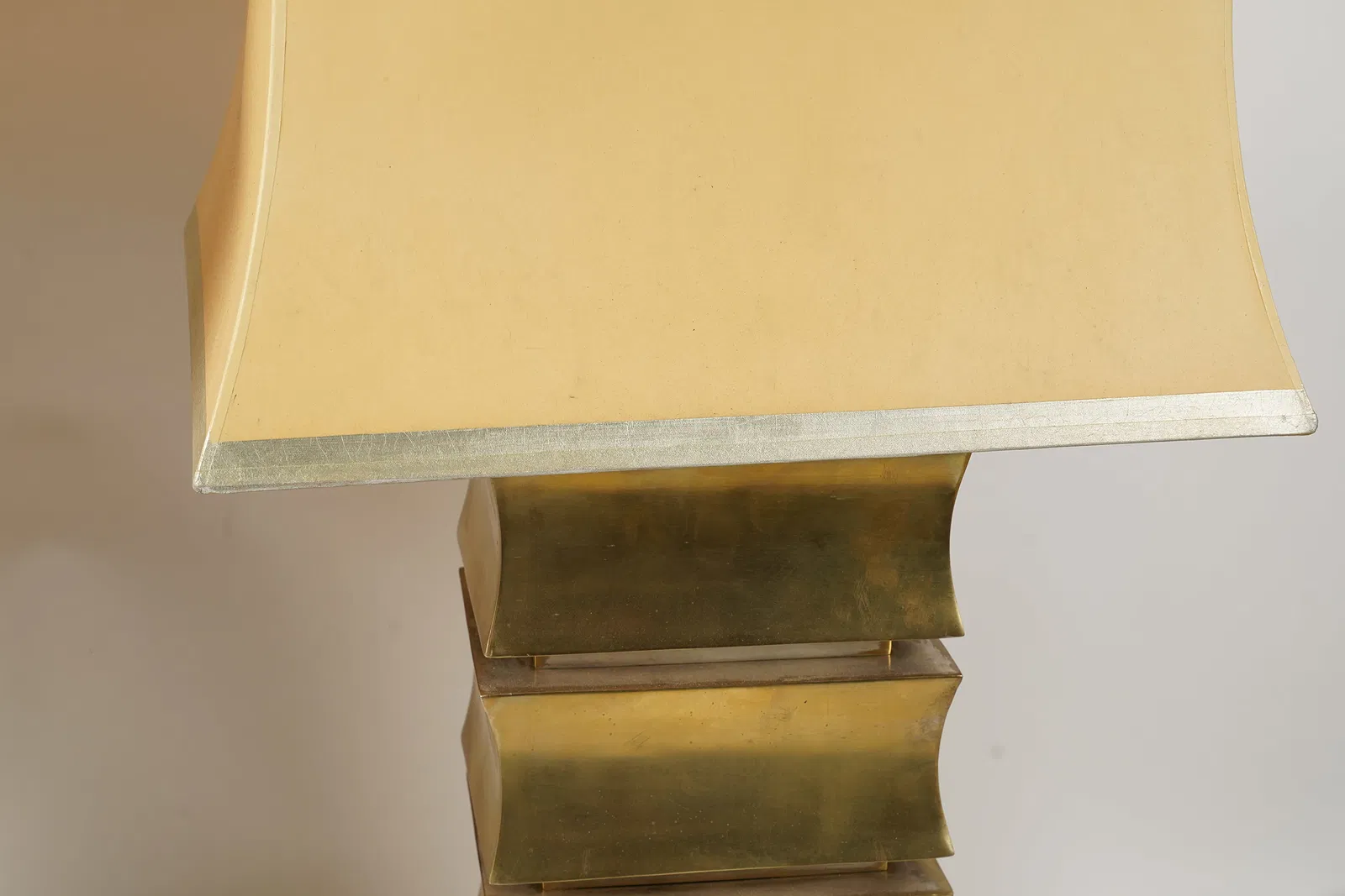 AL2-058: Robert Kuo Pair of Sculptural Brass Lamps With Parchment Shades - Image 3