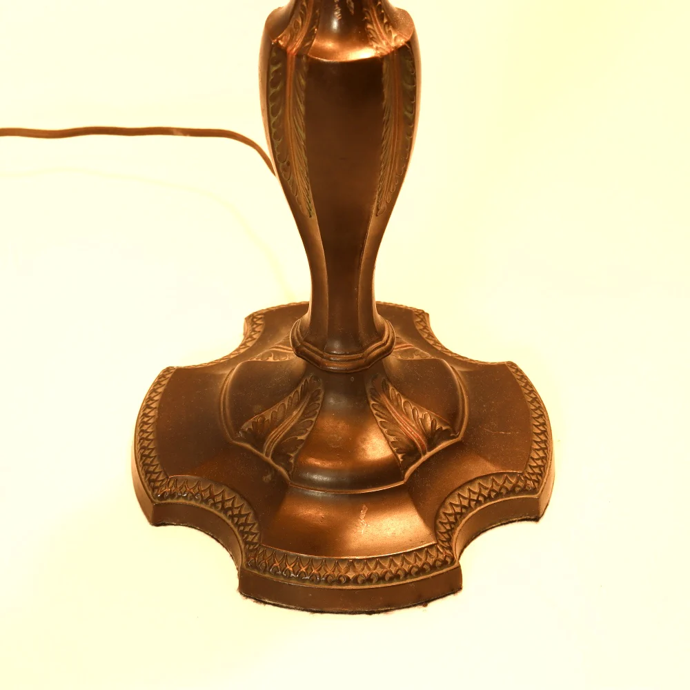 AL2-098: Antique Early 20th Century Art Nouveau Lamp with Reverse Painted Ribbed Glass Shade - Image 5