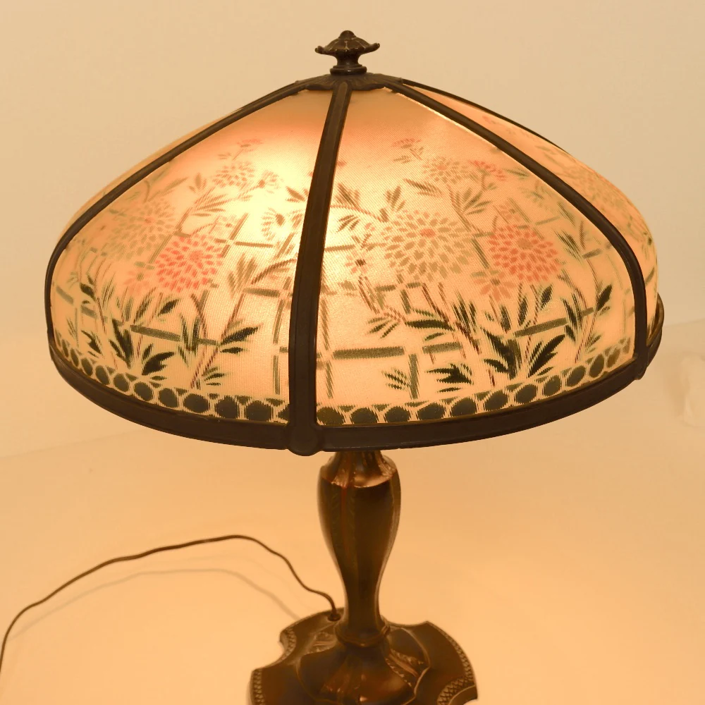 AL2-098: Antique Early 20th Century Art Nouveau Lamp with Reverse Painted Ribbed Glass Shade - Image 6