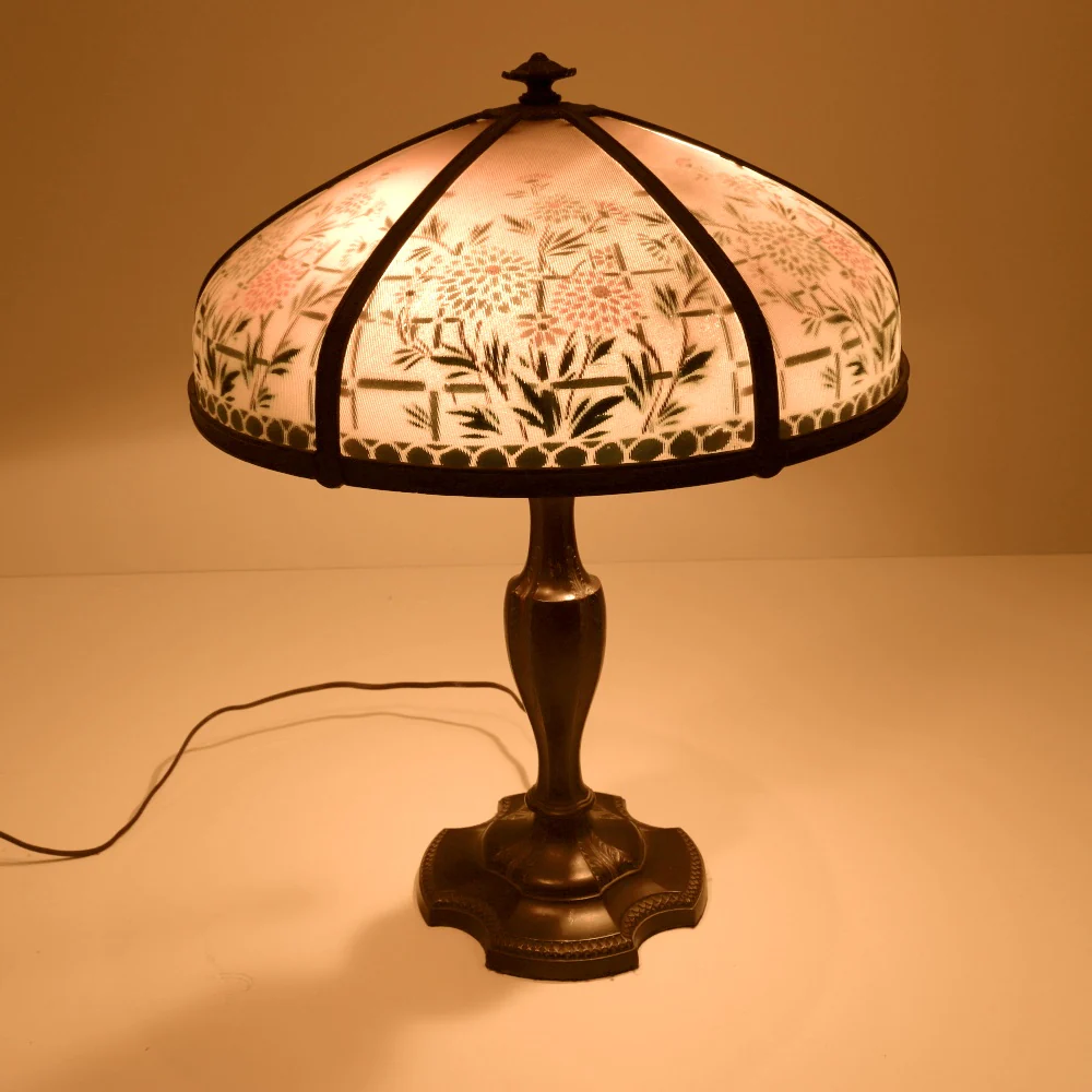 AL2-098: Antique Early 20th Century Art Nouveau Lamp with Reverse Painted Ribbed Glass Shade - Image 7