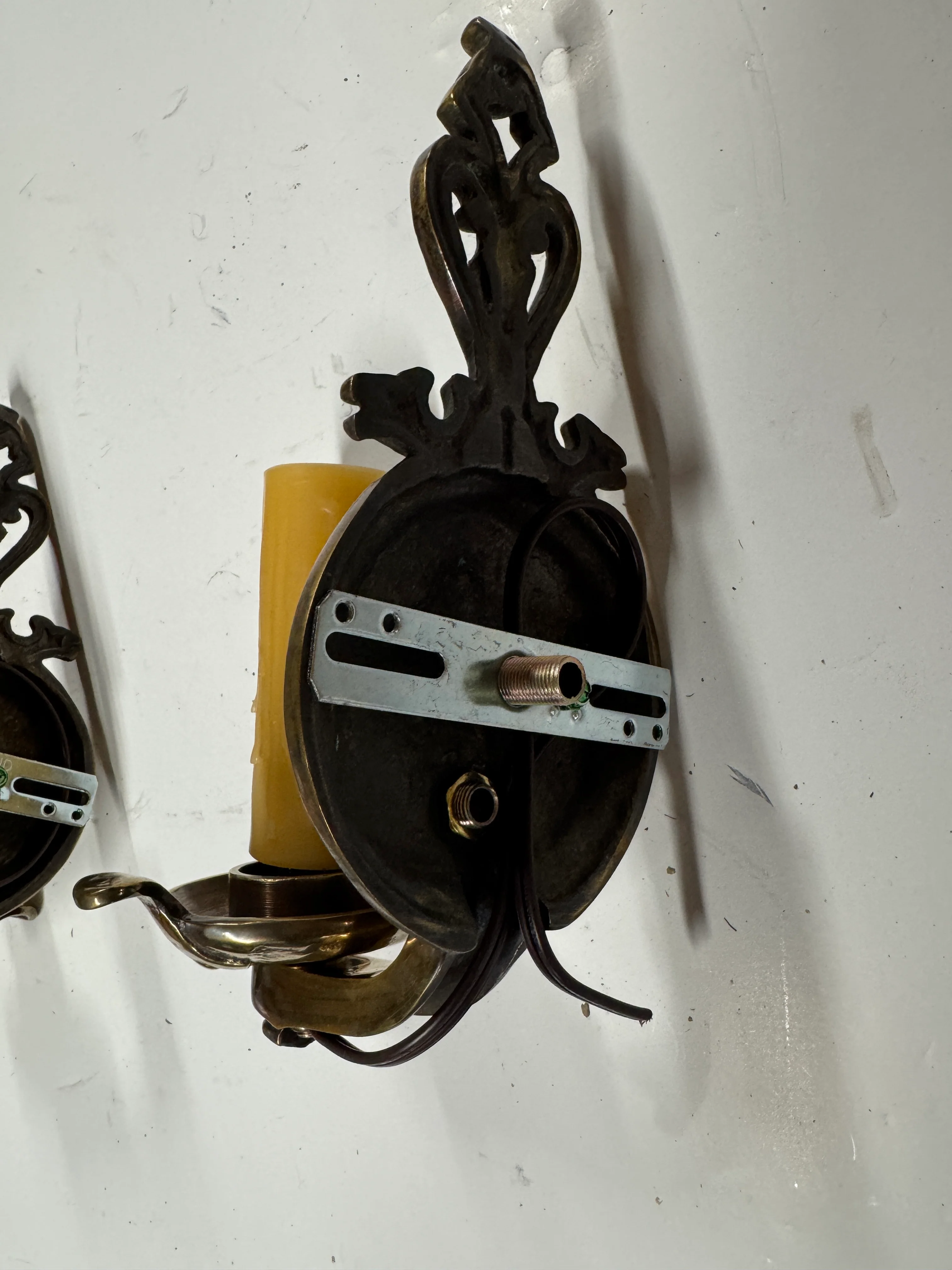 AL3-027: 20th Century Lighting Pair of Spanish Colonial Sconces Livorno Antique Brass Finish - Image 6