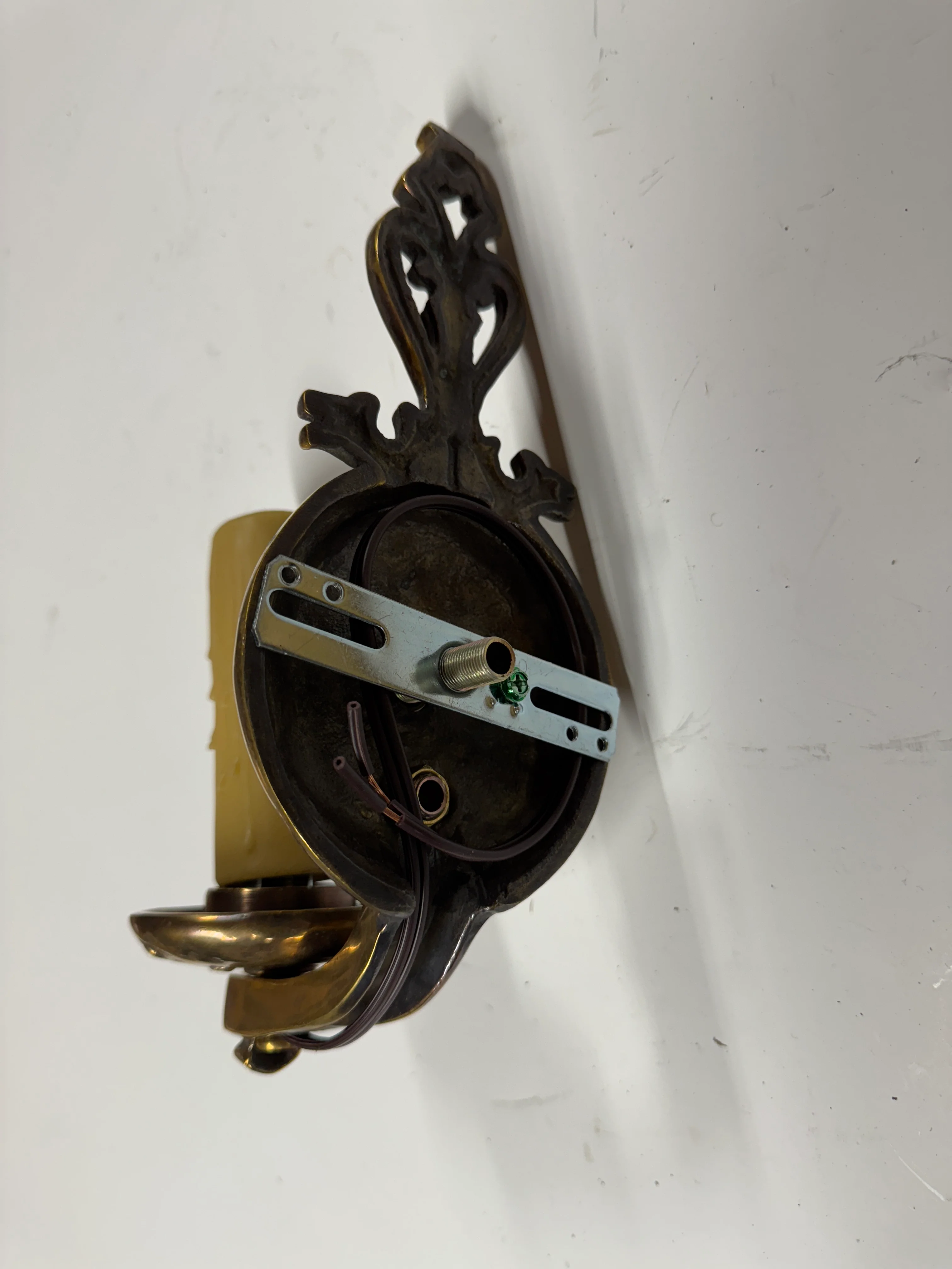 AL3-027: 20th Century Lighting Pair of Spanish Colonial Sconces Livorno Antique Brass Finish - Image 7